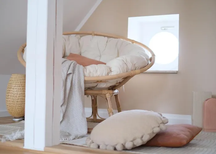 Ums Eck Moderne Am Hainer * Neukieritzsch